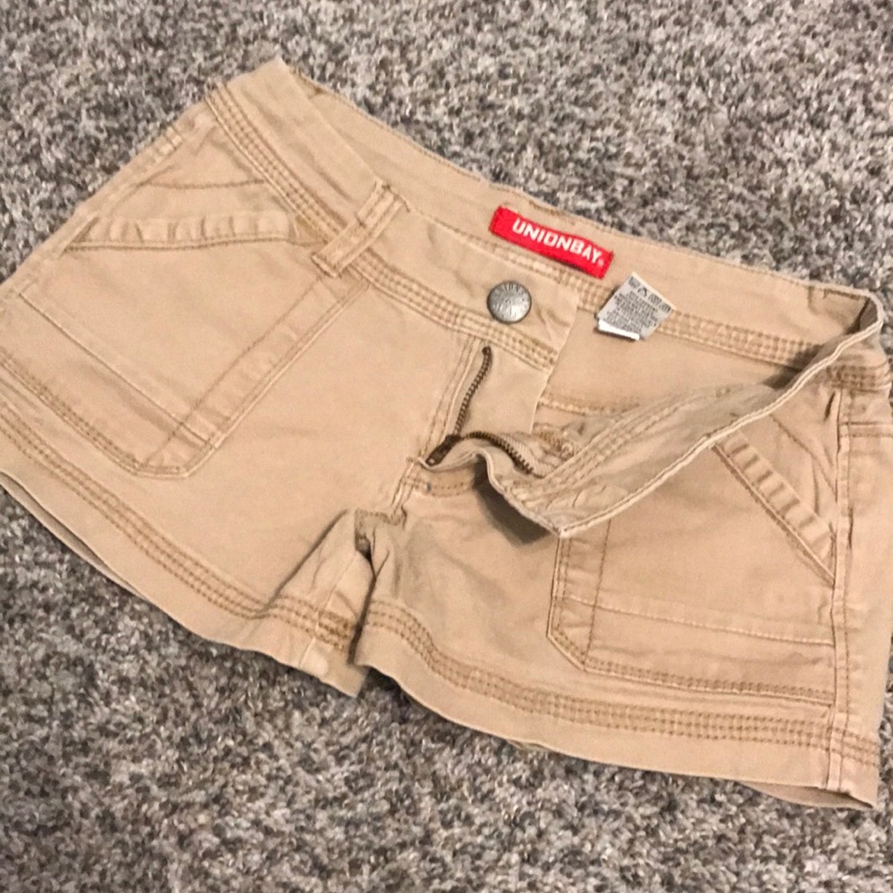 Khaki shorts
